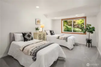 Large lower level bedroom