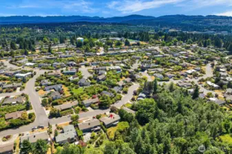 Looking East to Cascade Mountains and Woodridge Elementary nearby
