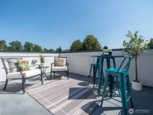 Rooftop deck just in time for Seafair!