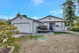 Recent septic repairs mean the front yard needs to be replanted. $1000 credit at close to buyer to pay for reseeding (once the rain starts).