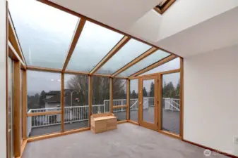 From the solarium, step out onto this spacious deck and enjoy the views all of the Pacific Northwest beauty!