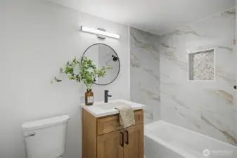 Lower Level Full bathroom