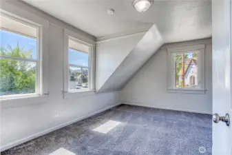 Upstairs bedroom 1