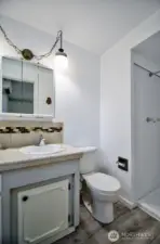 Bath off Primary