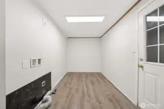 Large Utility Room