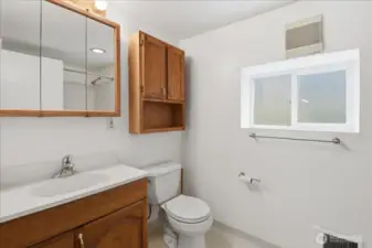 Full bathroom in basement