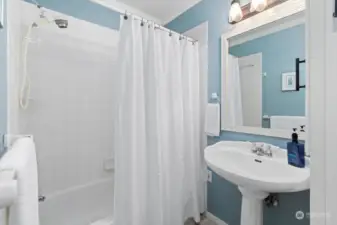 Attached Bath with linen closet