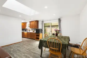 Dining room with space for a sitting area