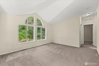 Enjoy entertaining from your large dining room!