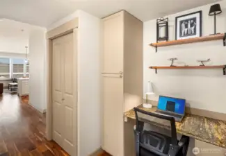 Office nook