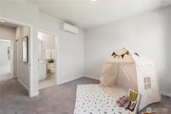 2nd Bedroom