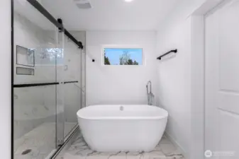 Primary Ensuite Bathroom
