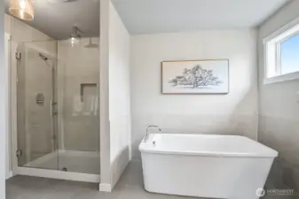 Photographs are for illustrative purposes only. Features, finishes, interior/exterior colors, landscaping and floorplan shown may vary from actual homes built.