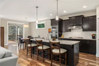 Large dual-function island