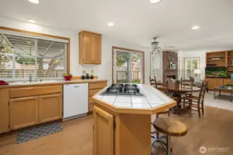 Informal dining, access to back patio, adjacent to family room.