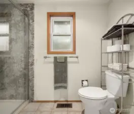 Separate shower room