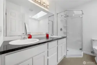 Primary Bathroom: 5 Piece