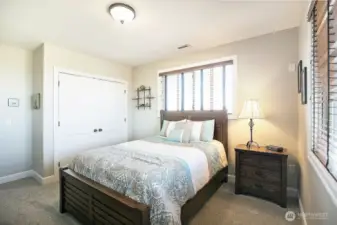 2nd Bedroom