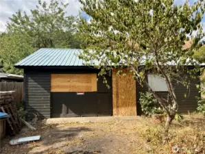 One-Car Garage With Workshop