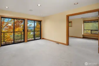 Bonus / Rec / Study room between 2nd and 3rd bedrooms.