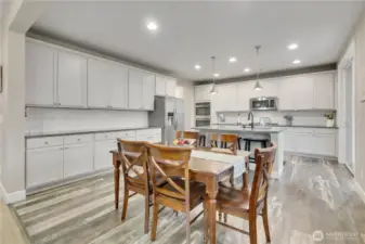 Beautiful solid wood cabinets with crown moulding