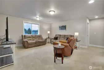 Large bonus / flex room at the top of the stairs