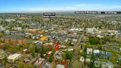 Easy access to local schools & the University of Washington