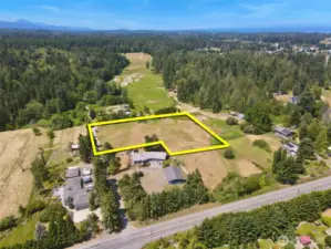 Overhead view with approximate boundaries in yellow.