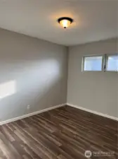 2nd bedroom