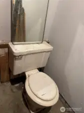 2nd toilet in dbl car garage