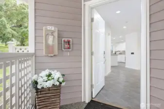 Welcome home to this beautiful and perfectly remodeled, move-in ready home at Walnut Hills! Come take a look….