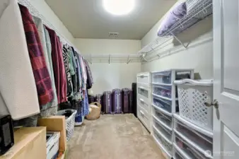 There's room for everything in this walk-in!