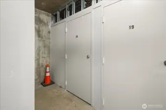 Storage closet #18
