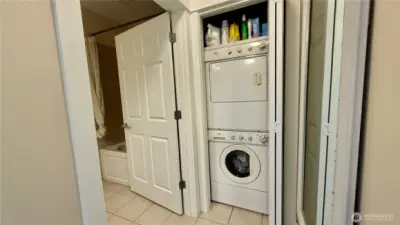 In-Unit Washer/Dryer