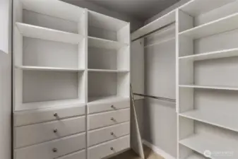 Walk - In Closet