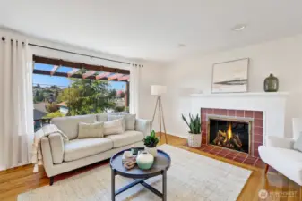 Huge window with panoramic territorial views to the west. Enjoy those sunsets!