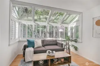 Amazing sunroof can be used as a den, office, art room. So many possibilities!