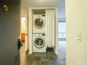 Full size new washer/dryer.