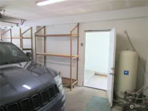 Attached 2 car garage