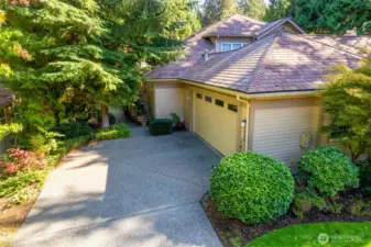 Spacious garage with elegant, new epoxy floors