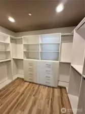 Custom closets upgrade added in 2024!