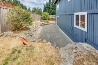 another view of the back side of house with one of the patio