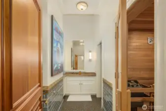 Lower bathroom perfectly located by the pool & sauna.