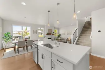 Photographs are for illustrative purposes only. Features, finishes, interior/exterior colors, landscaping and floorplan shown may vary from actual homes built.