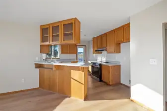 New Stove, sink, dishwasher and garbage compactor