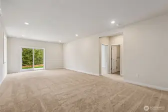 Disclaimer Secondary photos of same floor plan on different lot in different community: Photos are from another Warren, finishes, upgrades, and features may vary.