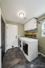 Laundry/mud room off of garage