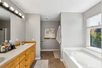 5 piece Primary bathroom