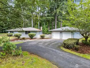 Beautiful Grounds and large driveway