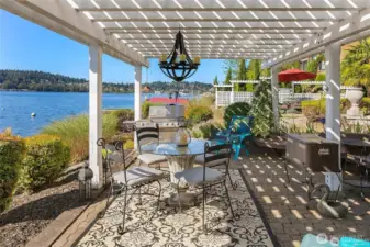 Fully-appointed lakefront cabana.